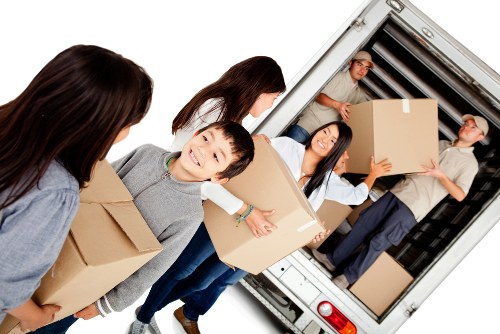 Experienced Putney removals crew supporting a smooth property move