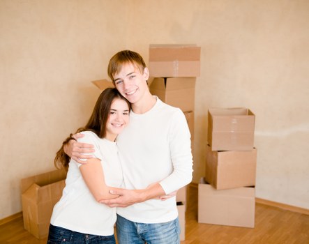 Local removals van supporting moves in Putney