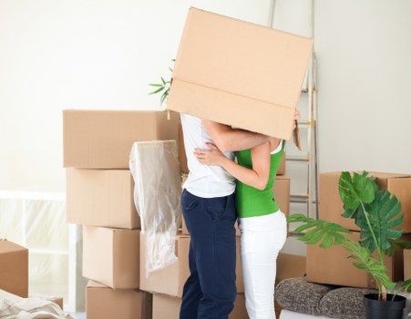 Free quote discussion for a Putney removals service
